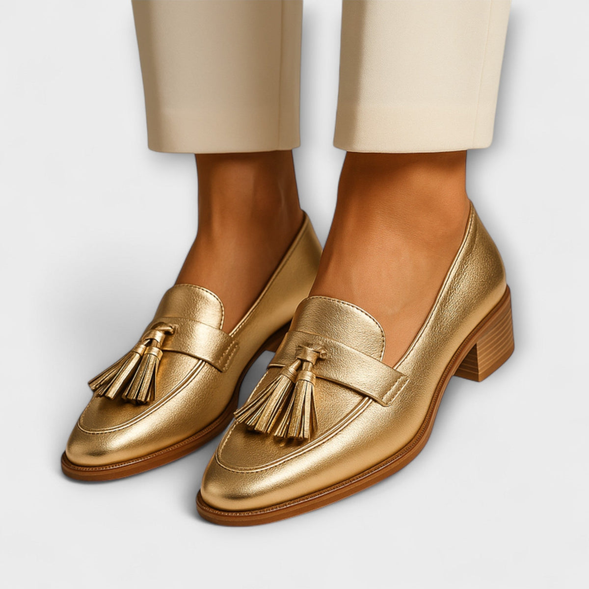 Celes - Mocasines dorados