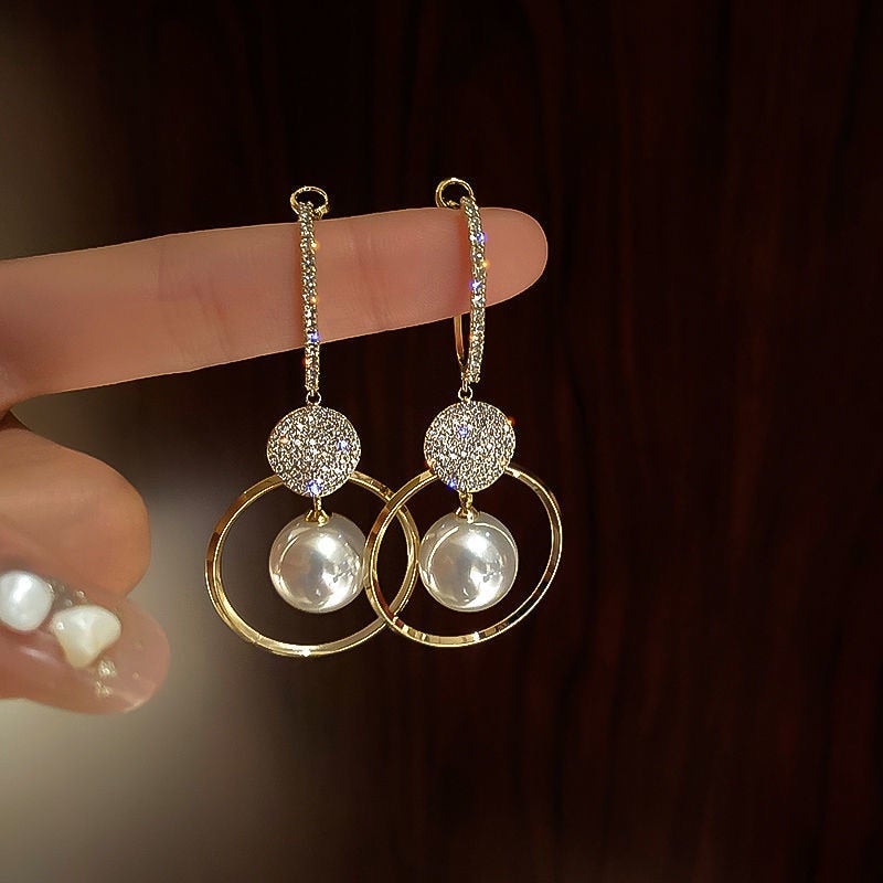 Luxury Earrings with Pearls and Zirconia