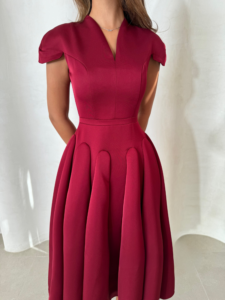 Elora™ | Pleated Midi Dress