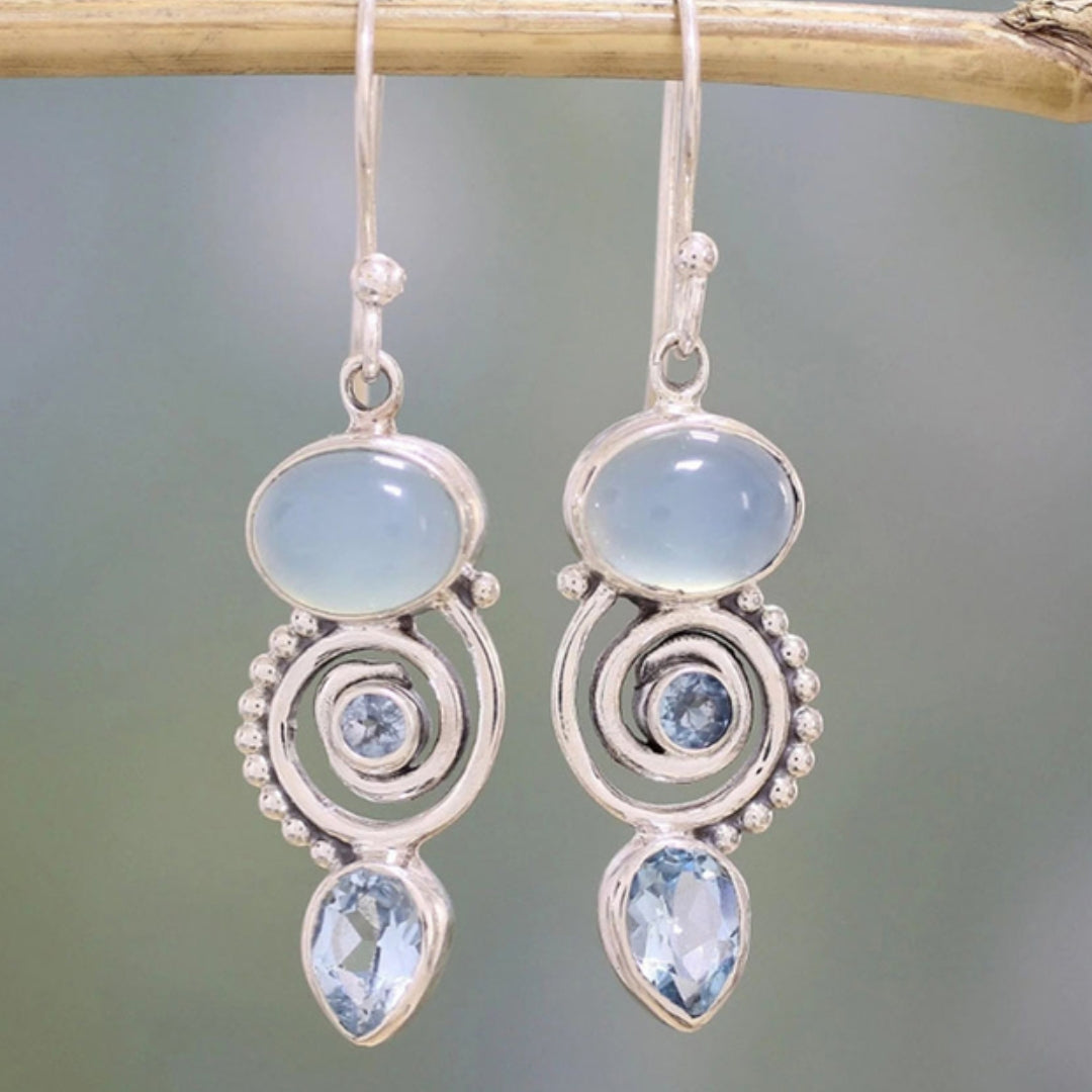 Exclusivos pendientes vintage de piedra lunar en plata