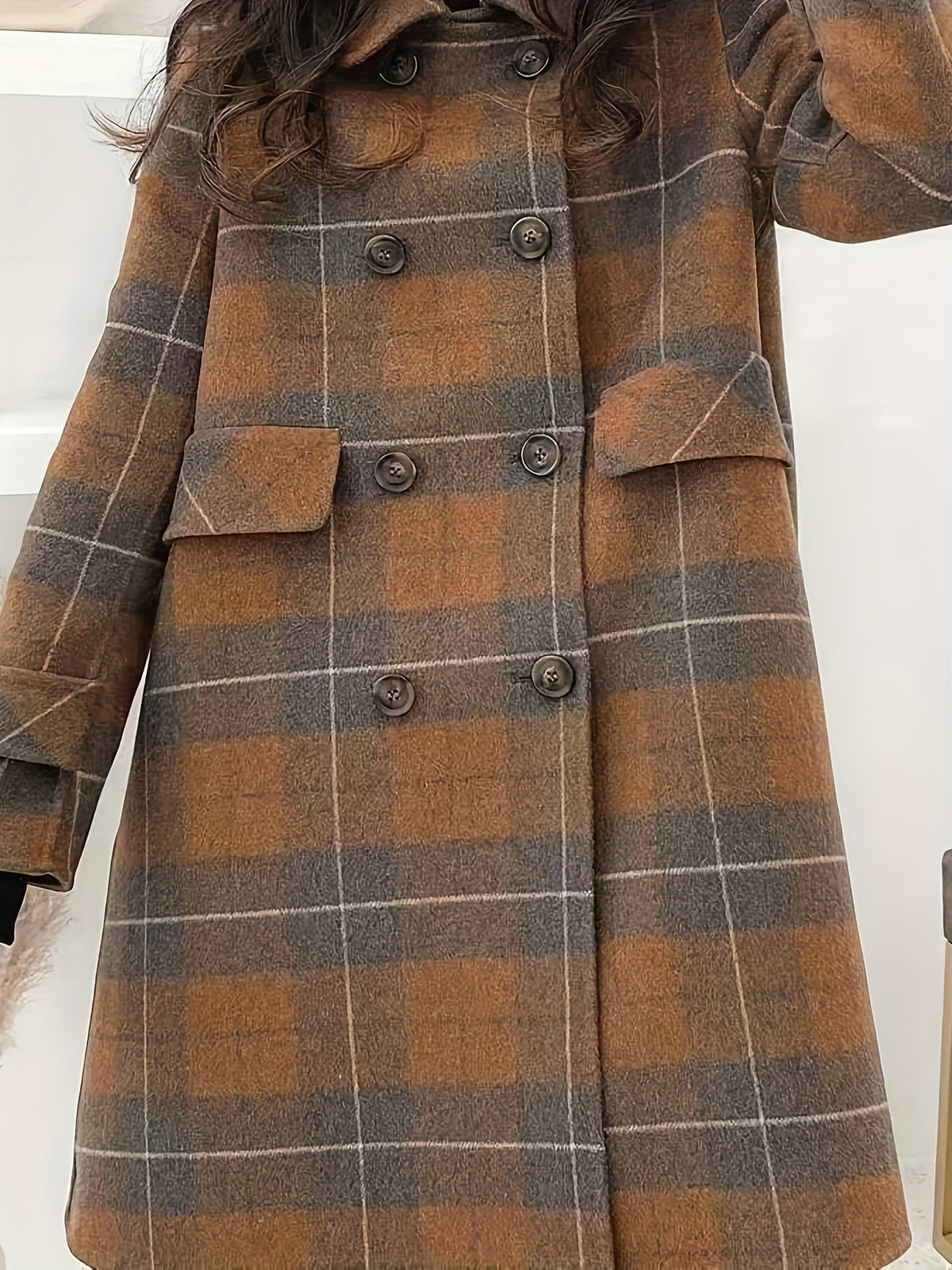 Mia – Tartan Tweed Coat