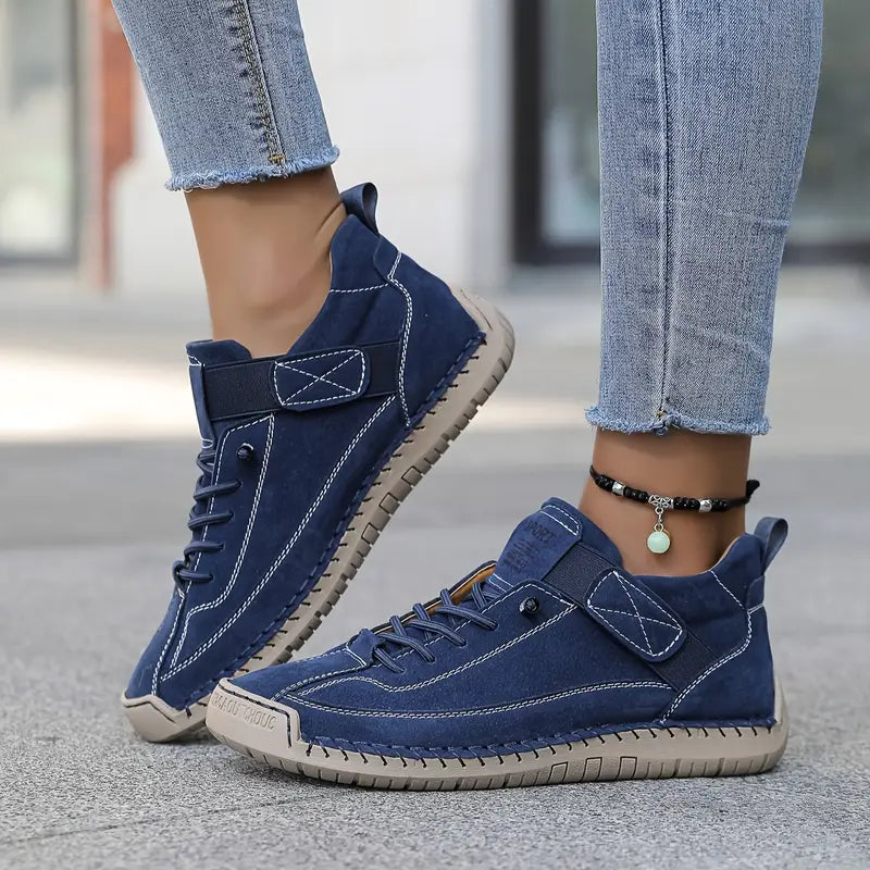 Ava | Stride Sneakers