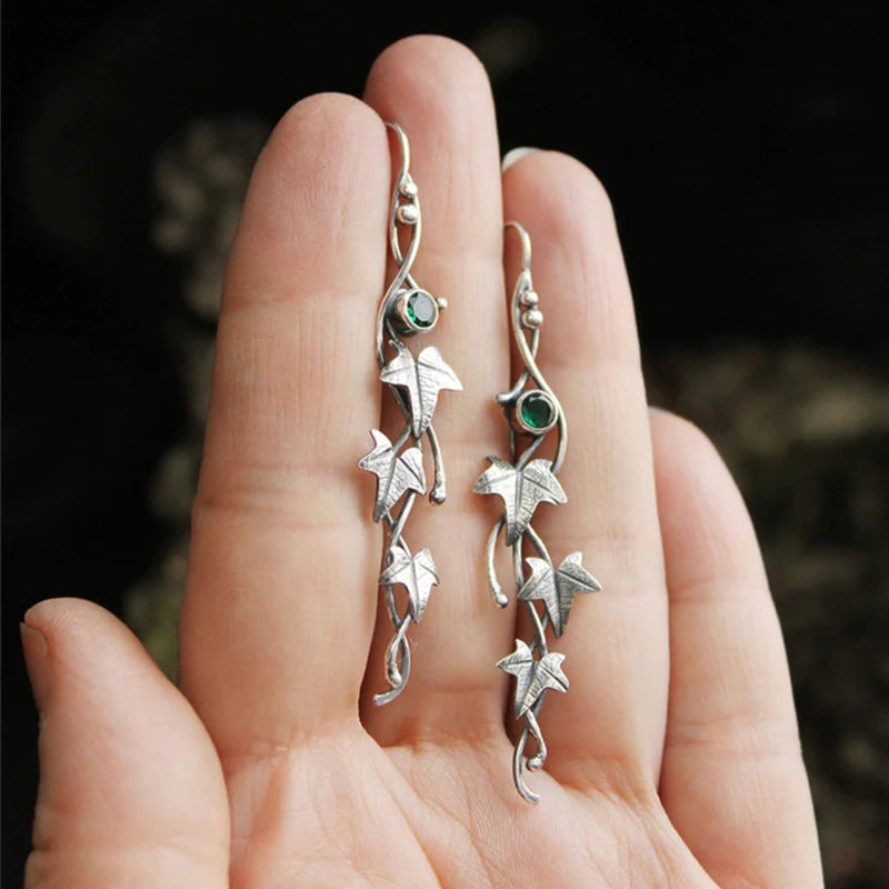 Pendientes vintage de elfo con hojas