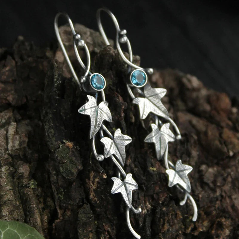 Pendientes vintage de elfo con hojas