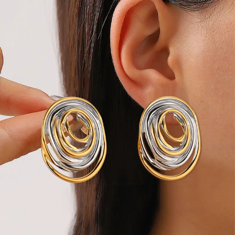 Vintage gold and silver plated earrings